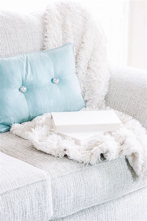 30 Bible Verses About Grace - Workresearchlive