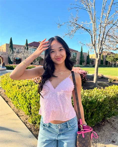 Nicole Laeno | Love letter to sunsets🫰💌 | Instagram