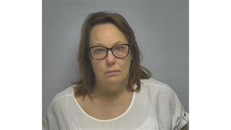 Paducah woman accused of stealing more than $100K from her employer