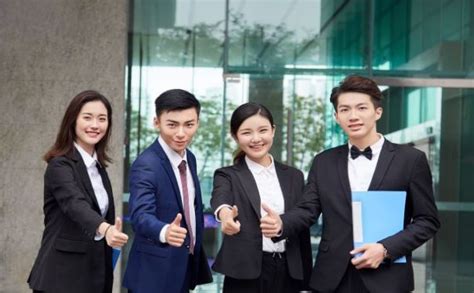 上海大学生注册公司流程及费用「工商注册平台」
