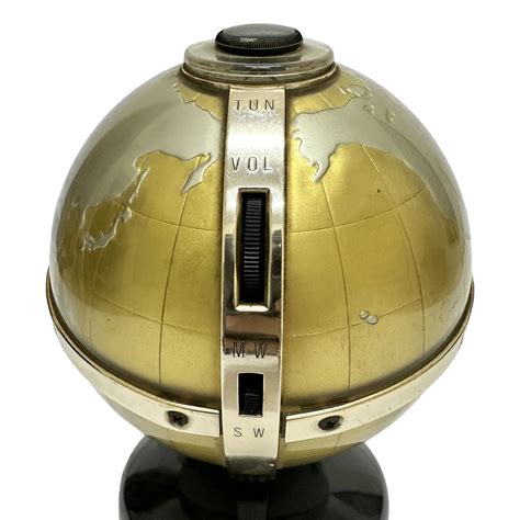 Fleetwood Transistor Radio – Artisera