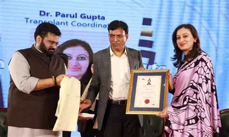PGI's Dr Parul Gupta bags Sushruta Award 2024 for contributions in ...