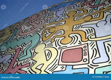Keith Haring`s Mural Against AIDS Together We Can Stop AIDS, 1989. El ...