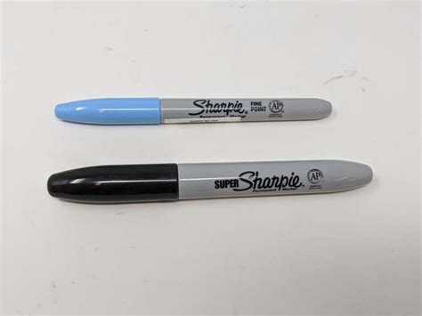 37 Sharpies 的图像结果
