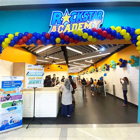 Starship Academy Learning Center: A New Frontier in Education