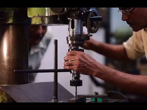 Tapping and Threading Machines - Auto-Reversible Tapping Attachment 3 ...