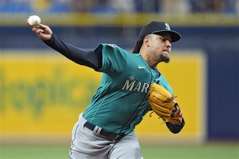 Castillo wins 6th straight decision, Mariners edge Rays 1-0 | HeraldNet.com