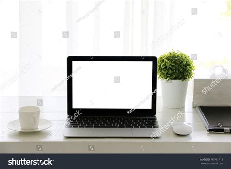 Business Computer Desk Screen Layout 的图像结果