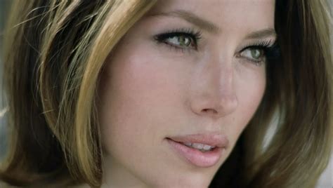 Jessica Biel HD Celebrity Portrait Wallpaper