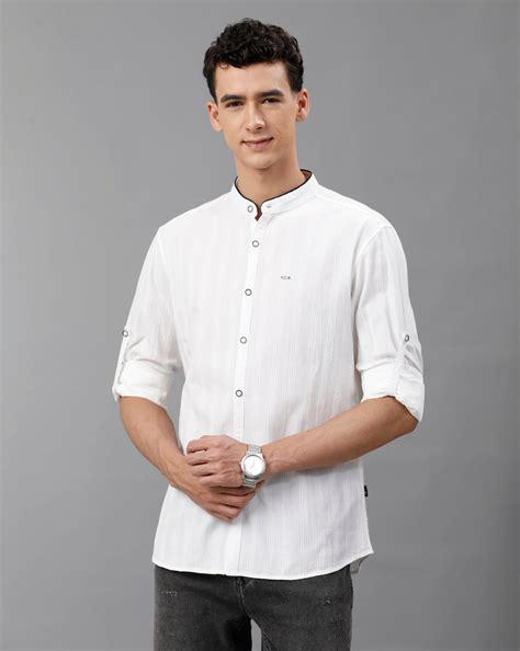 IDENTITI Men Slim Fit Mandarin Collar Solid Shirt In White.