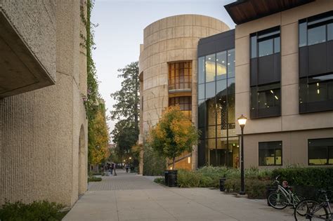 Homepage | Deborah L. Rhode Center on the Legal Profession at Stanford ...