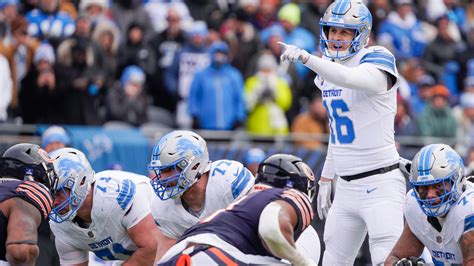 Detroit Lions trick play: Jared Goff fake trip fools Bears