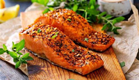Deliciosa e saudável receita lowcarb de salmão grelhado