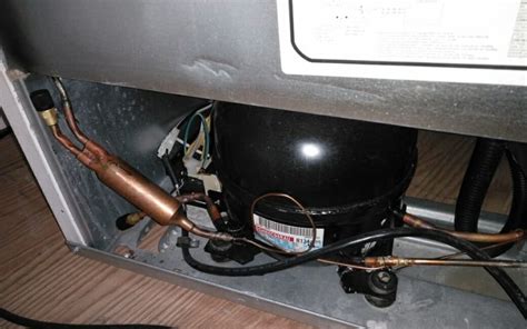 Freezer Leaking 的图像结果