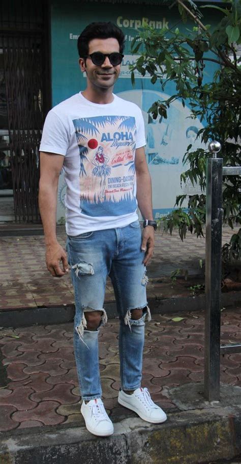 Tips To Look Taller: 3 Simple Tricks That Will Make Anyone Look Taller ...