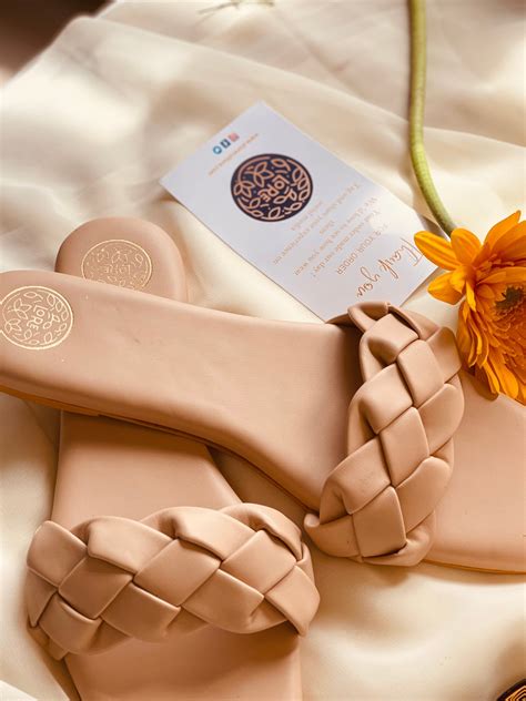 Beach Bae Sandals LORE- Beige Open Toe Flats for vaccations