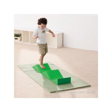 Step Back Dance Challenge 的图像结果