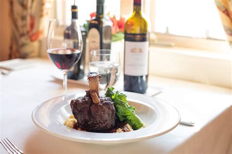 Plan a Beautiful Wine Tour - Wine and Country Life