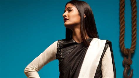 How the traditional sari is getting a modern update | Vogue India