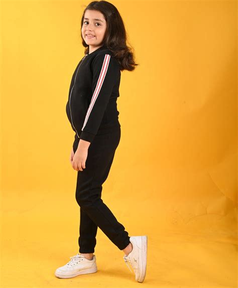 BLACK SIDE TAPE GIRLS FLEECE JOGGER SET - BLACK – Anthrilo