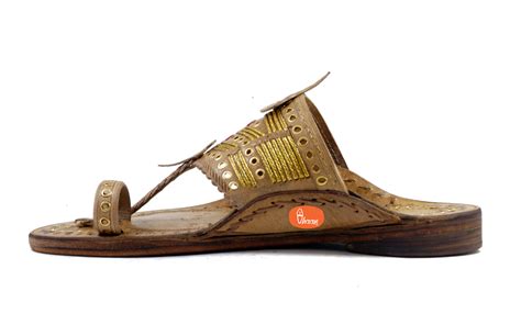 Vhaan's 3 Tali broad belt Senapati kapshi kolhapuri chappal for Men