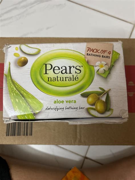Buy Pears Naturalé Detoxifying Soap Bar, Aloe Vera, 125g (Pack of 4 ...
