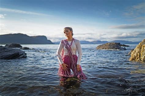 LINE DYBEDAL // LIVE @LARRIS SCENE, Larris Scene, Førde, 5 May 2023 ...