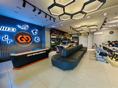 Geeks Computer Shop 的图像结果