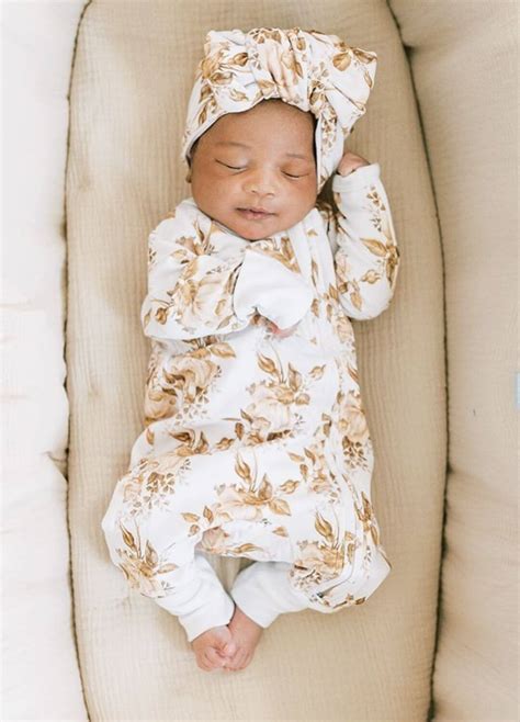 75 Baby Girl Names With J and Their Meanings