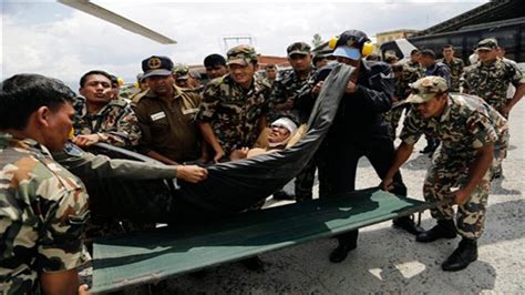 राहत अभियान के साथ भूकंप के एपीसेंटर पहुंची भारतीय सेना, काठमांडु तक ...