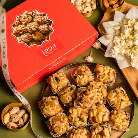 Buy Dry Fruit Ladoo Sweet Box 400gms Online in India - Mypoojabox.in
