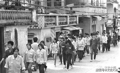 去广州打工的图片,广东打工的心酸图片,2000年的深圳打工图片_大山谷图库
