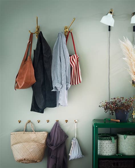 A hallway with room for everything, and everyone - IKEA