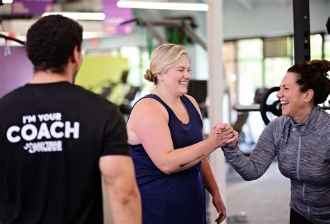 Is There a "Right" Way to Meet People at the Gym? | Anytime Fitness