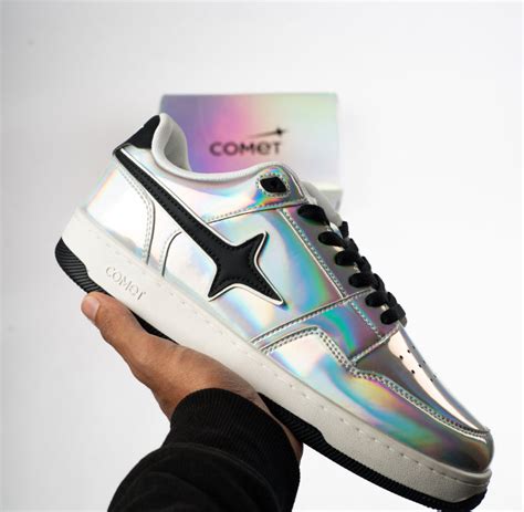 SPACEBOUND – Comet