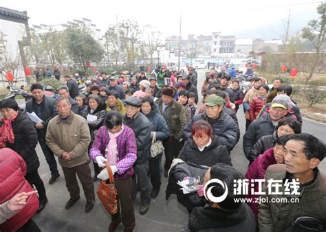 时隔两年安吉百余农民工领到被拖欠工资-浙江新闻-浙江在线