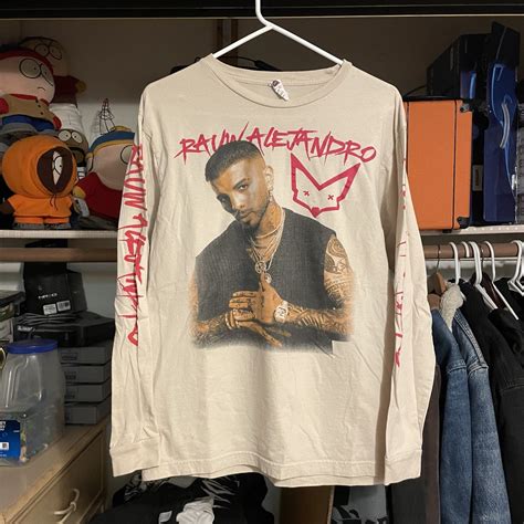 Rauw Alejandro Saturno World Tour 2023 Merch Long Sle… - Gem