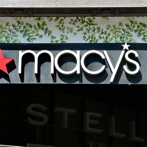 Lowe's makes billion dollar acquisition to take on Home Depot - TheStreet