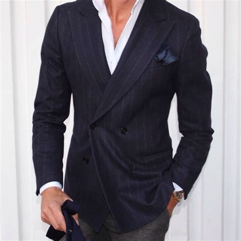 Classic Man Suit 的图像结果