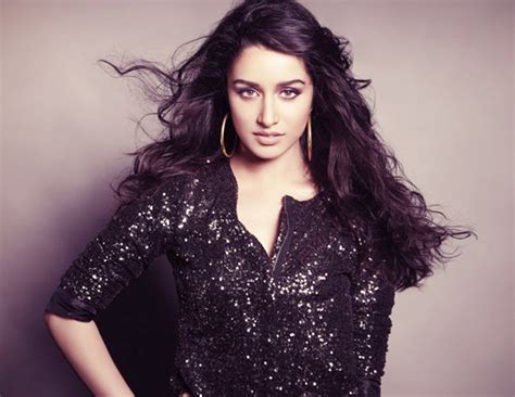 Diet & Workout Tips From Birthday Girl Shraddha kapoor - lifeberrys.com