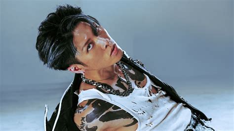 MIYAVIが語る、最新アルバム『Lost In Love, Found In Pain』で拓いた新境地、家族、タトゥーに伴う「責任」 | GQ JAPAN