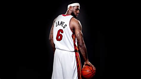 Miami Heat Wallpaper 4K, LeBron James, Dark background
