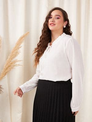 Berrylush Curve Tops