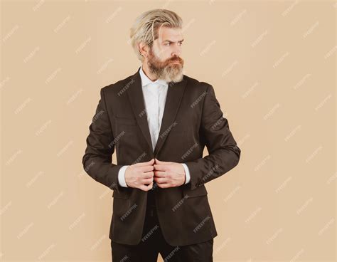 Classic Man Suit 的图像结果