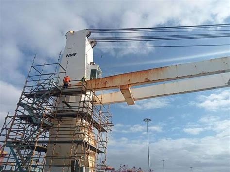 Crane Repairs and Load Testing | MEERA MARINE