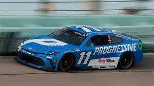 NASCAR Martinsville results: Denny Hamlin is winner Sunday