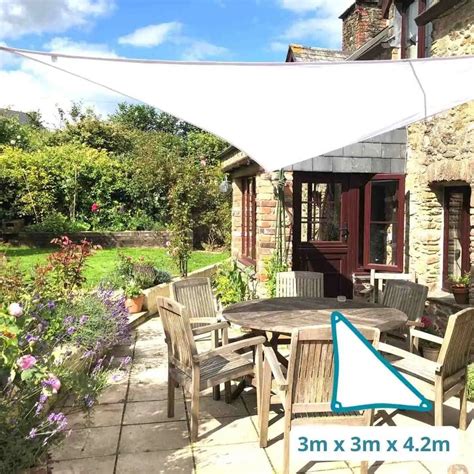 Triangle Shade Sails - Equilateral and Right Angled – Clara Shade Sails