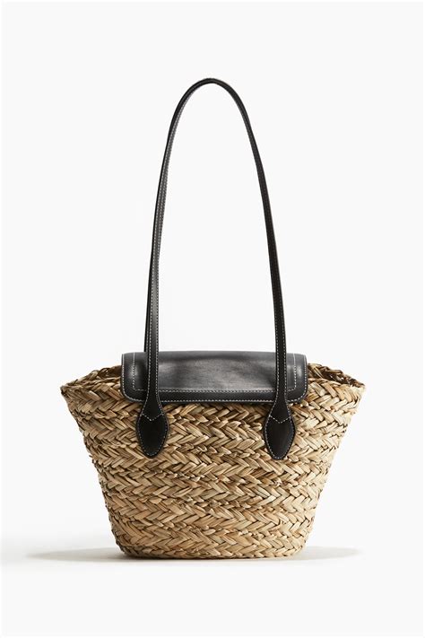 Straw shoulder bag - Beige/Black - Ladies | H&M IN