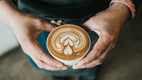 How caffeine affects your sleep – and when you should stop drinking it - Ultrahuman