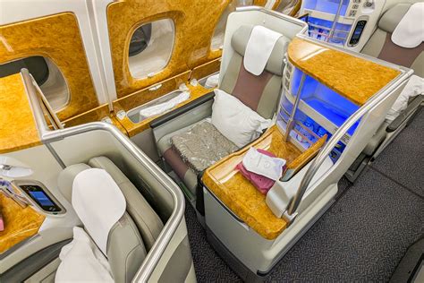 Emirates Airlines Business Class 的图像结果